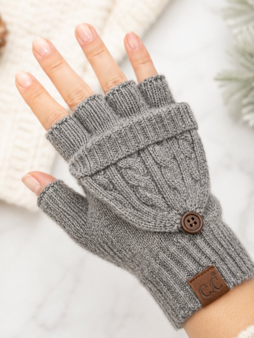 C.C Grey Cable Knit Convertible Fingerless Gloves Mittens NWT
